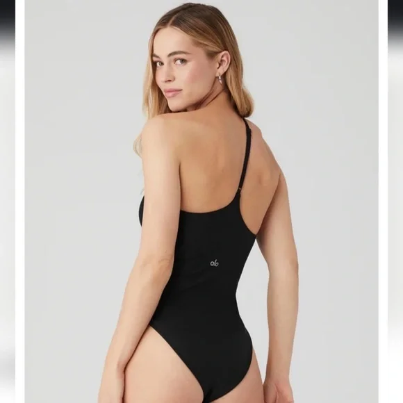 ALO Bodysuits (set of 3) - Picture 4 of 6